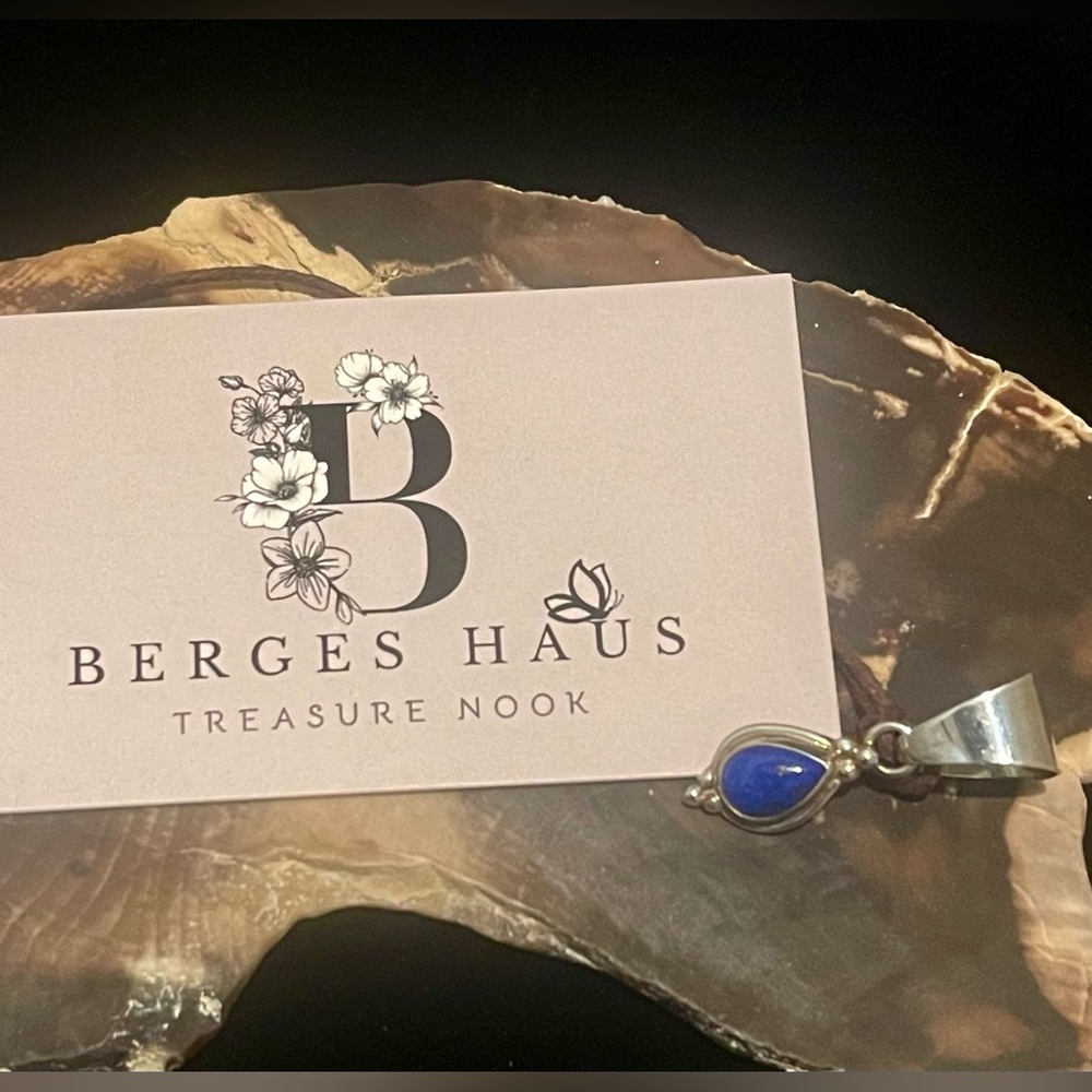 Sterling Silver & Lapis Lazuli Pendant